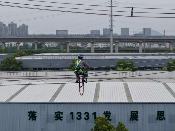 股海策略 青年“魔鬼特训”记：会查电表又爬铁塔，上海电网新兵这样“满电出发”